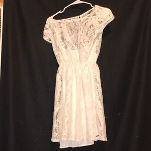 White lace Hollister dress perfect condition